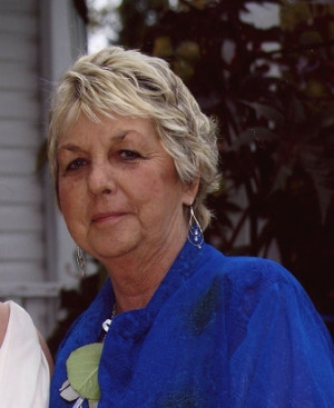 Evelyn Gail "Kitty" Lipa